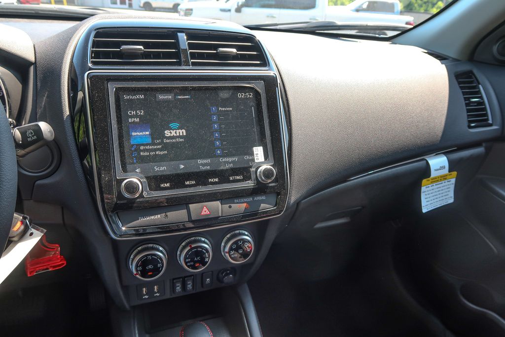 2026 Mitsubishi Outlander Sport 2.0 LE