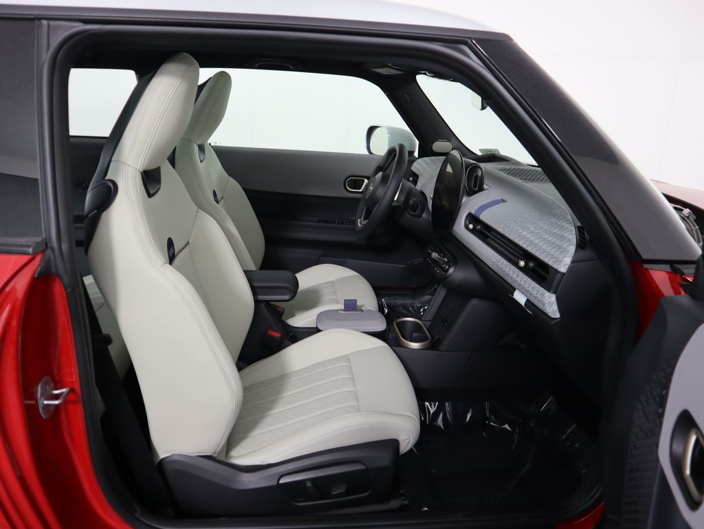 Thumbnail: 2025 MINI Cooper - 23