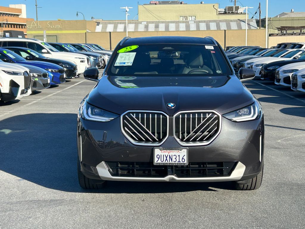 Thumbnail: 2025 BMW X3 - 8