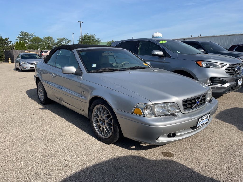 White Pearl 2004 Volvo C70 LT Convertible Convertible 5-Speed Automatic Overdrive
