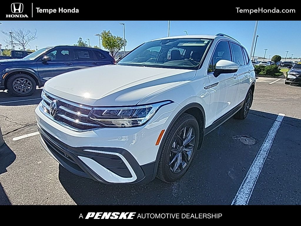 Thumbnail: 2024 Volkswagen Tiguan - 1