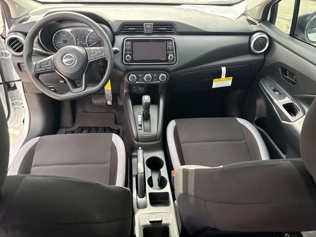 2025 Nissan Versa