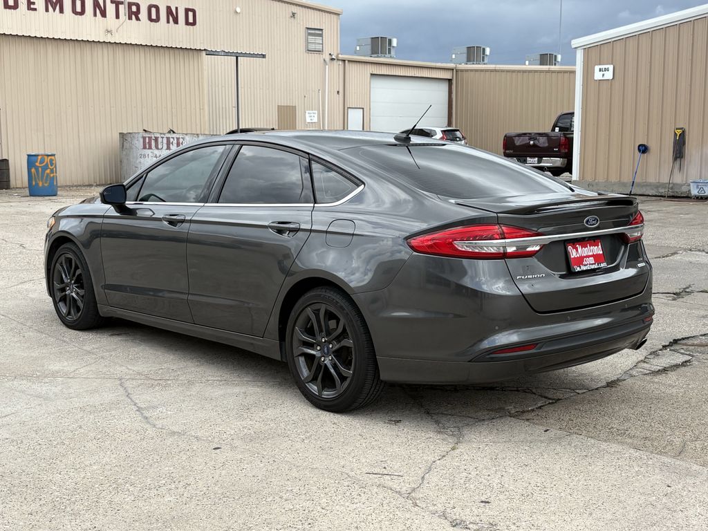 2018 Ford Fusion SE Gray at Community Honda