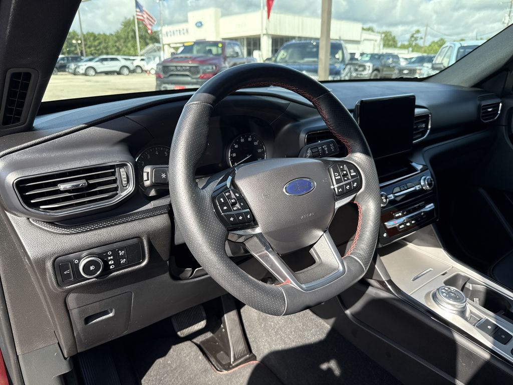 2024 Ford Explorer ST-Line Red at Legacy Ford