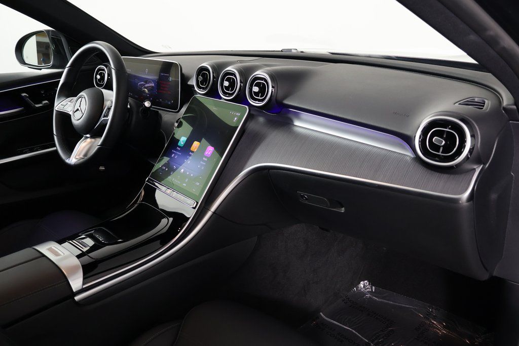 Thumbnail: 2025 Mercedes-Benz C-Class - 9