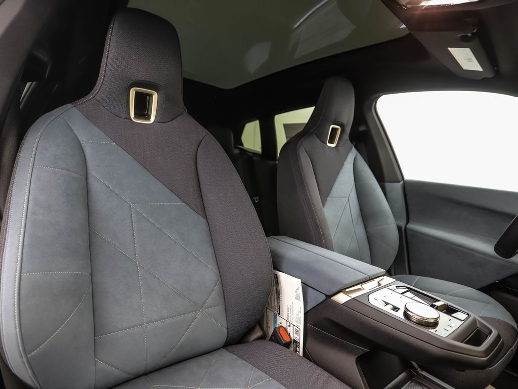 2026 BMW iX  30