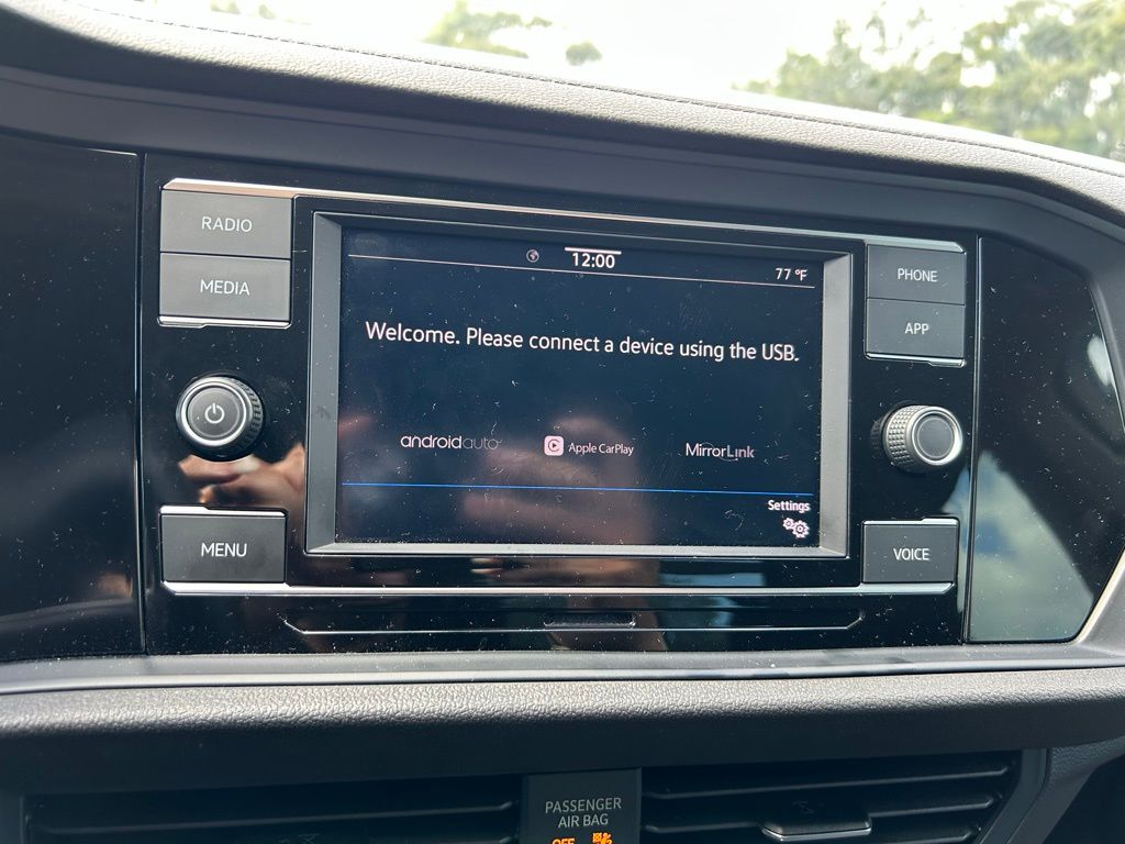 Thumbnail: 2023 Volkswagen Jetta - 24