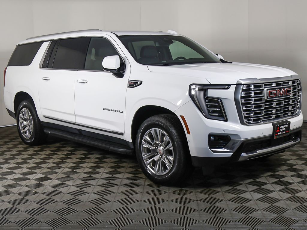 Used 2025 White GMC Denali image 2