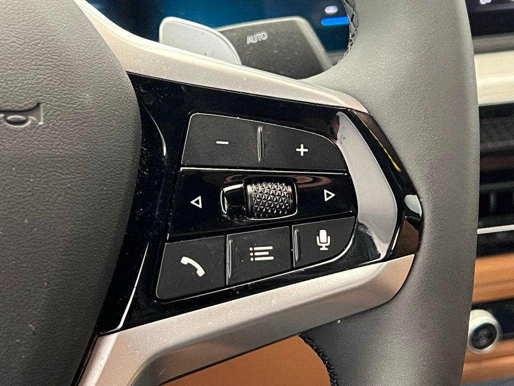 Thumbnail: 2025 BMW 4 Series - 23