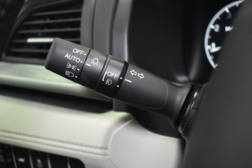 Thumbnail: 2026 Honda Odyssey - 15