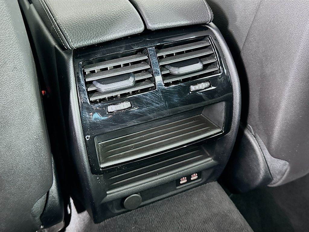 2022 BMW 5 Series 540i xDrive 26