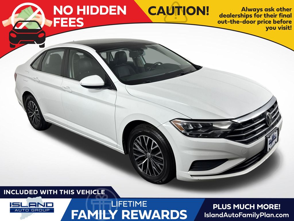 Pure White 2019 Volkswagen Jetta Sedan Front-Wheel Drive 8-Speed Automatic