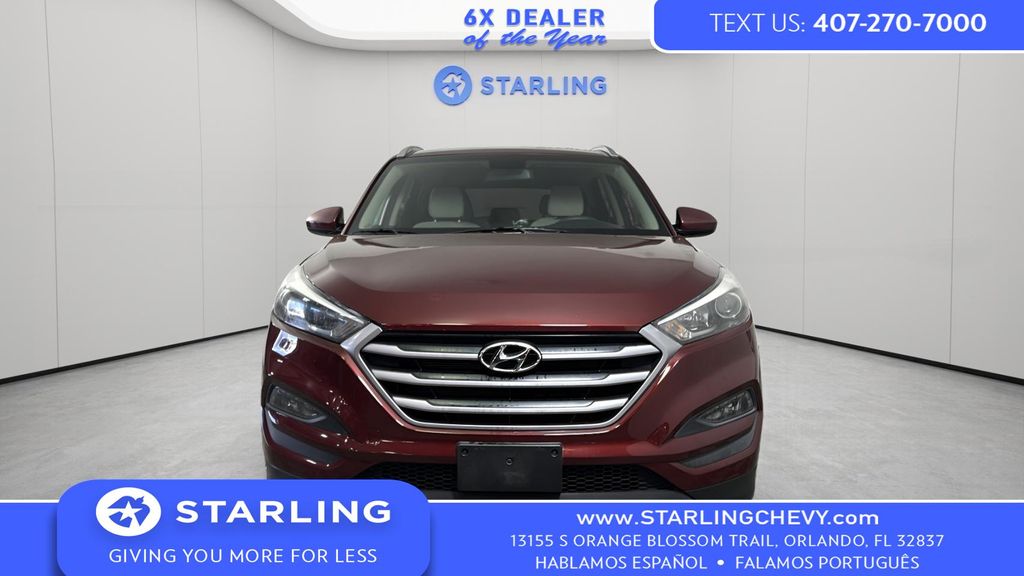 Red (Ruby Wine) 2017 Hyundai Tucson 2.0L SE FWD SUV / Crossover Front-Wheel Drive 6-Speed Automatic