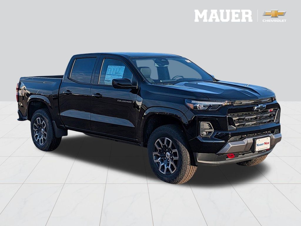 Black 2026 Chevrolet Colorado Pickup Truck Four-Wheel Drive 8-Speed Automatic