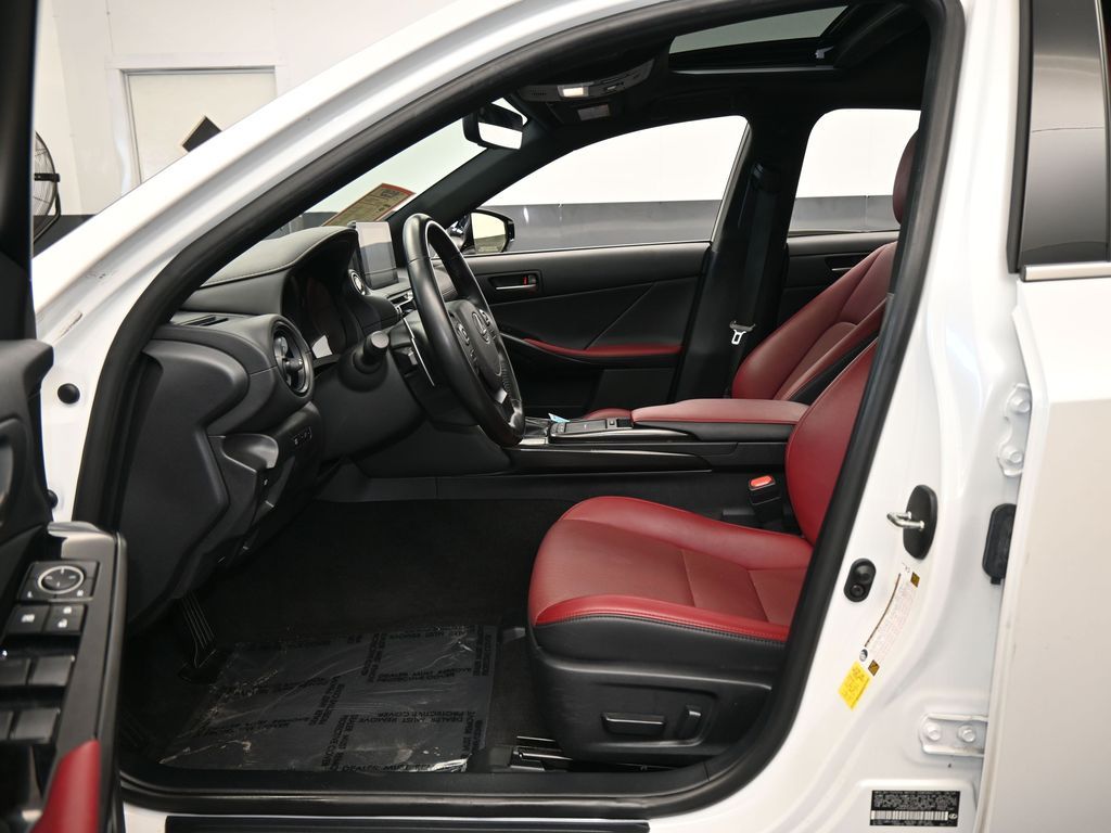 Used 2024 White Lexus 300 image 12