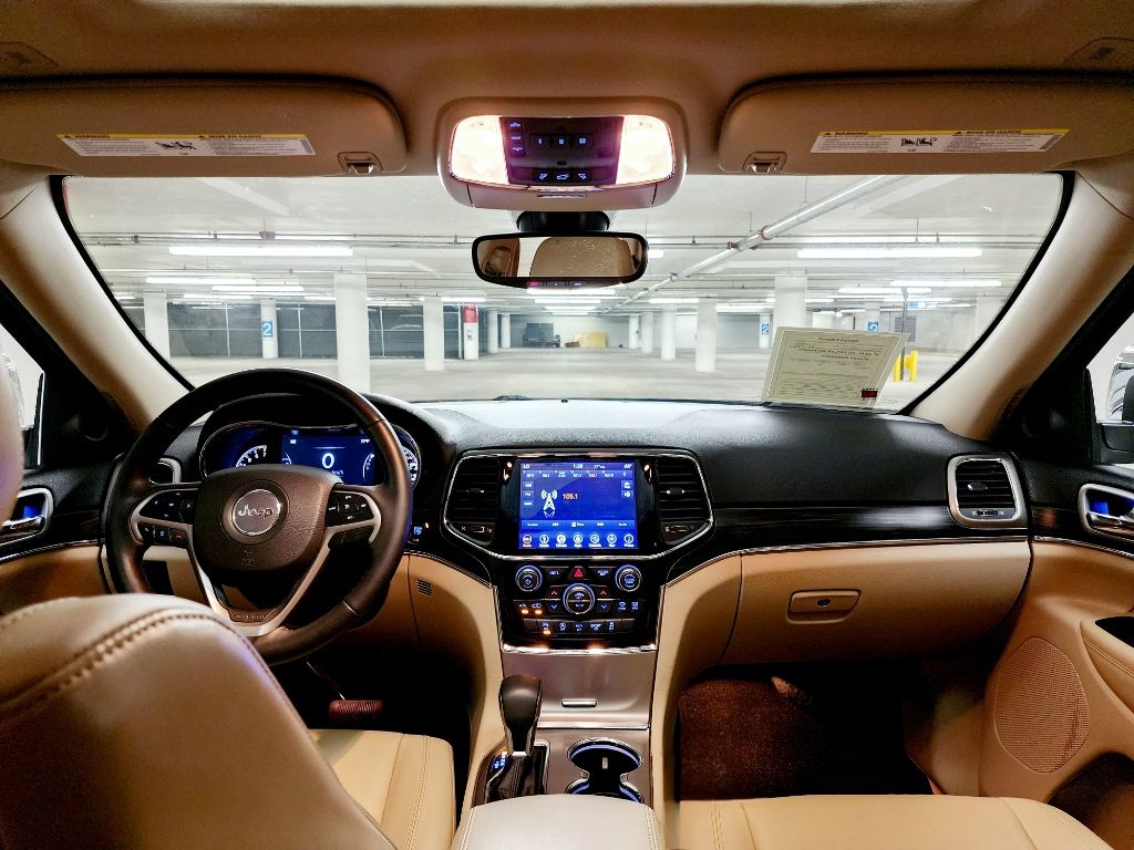 2019 Jeep Grand Cherokee Limited 3