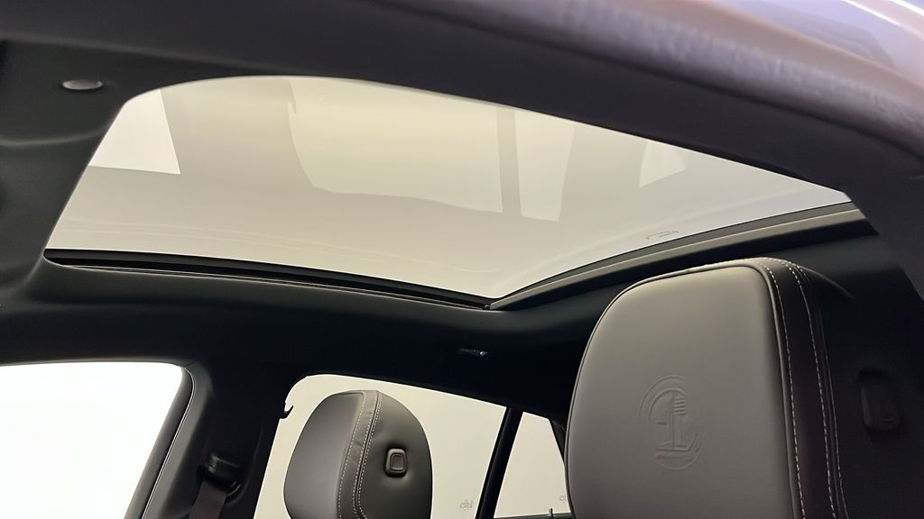 2025 Mercedes-Benz GLE 53 AMG 22