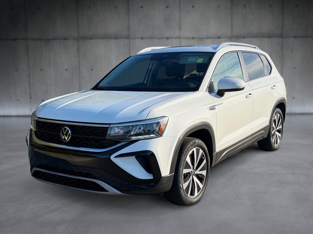 2022 Volkswagen Taos SE 4Motion