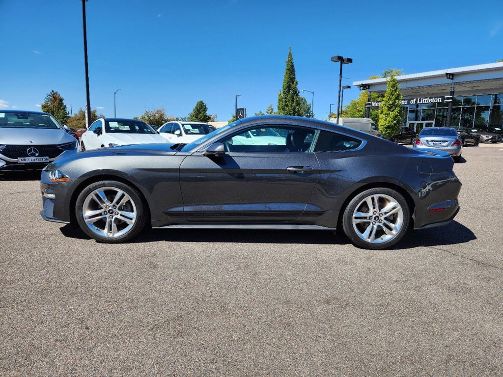 2020 Ford Mustang EcoBoost Premium 4