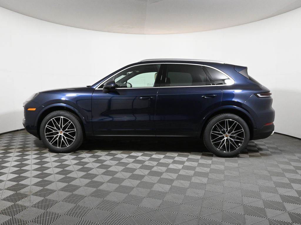 Thumbnail: 2026 Porsche Cayenne - 2