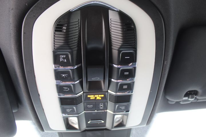 Used Car 2014 Porsche Cayenne  Base For Sale Under $15,000 In Georgetown, Texas