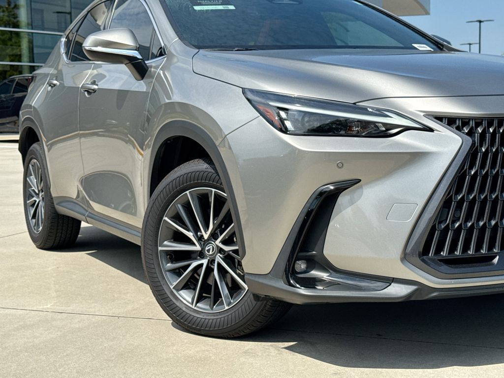 2025 Lexus NX 350 Premium Atomic Silver - Jim Hudson Acura - Image 10