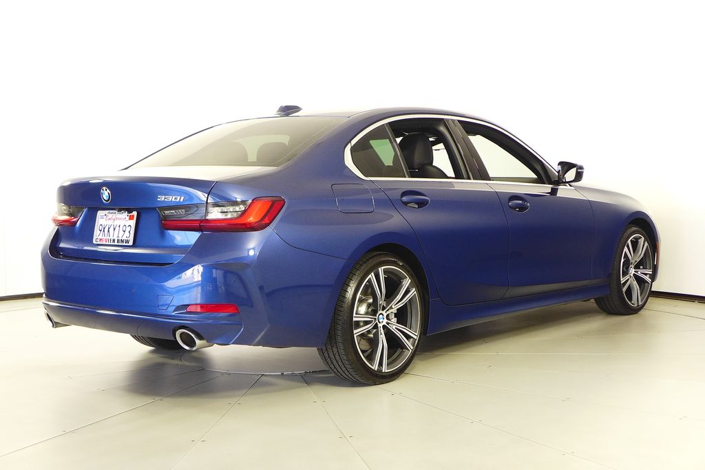 Thumbnail: 2024 BMW 3 Series - 7