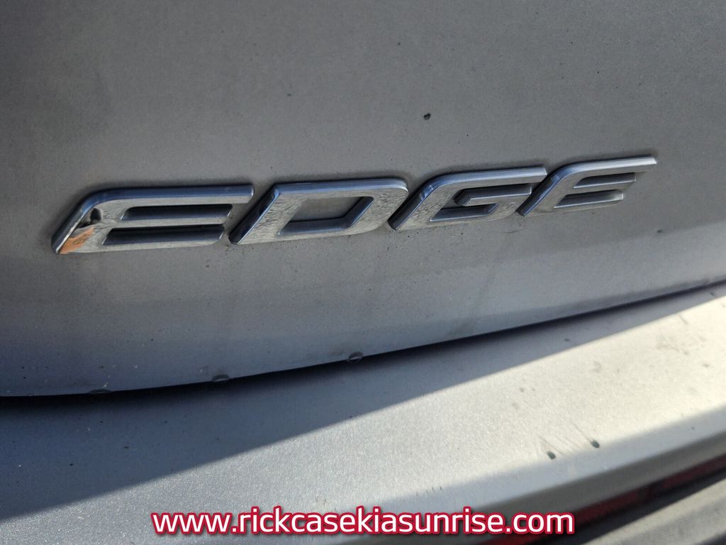 2016 Ford Edge - $11,840
