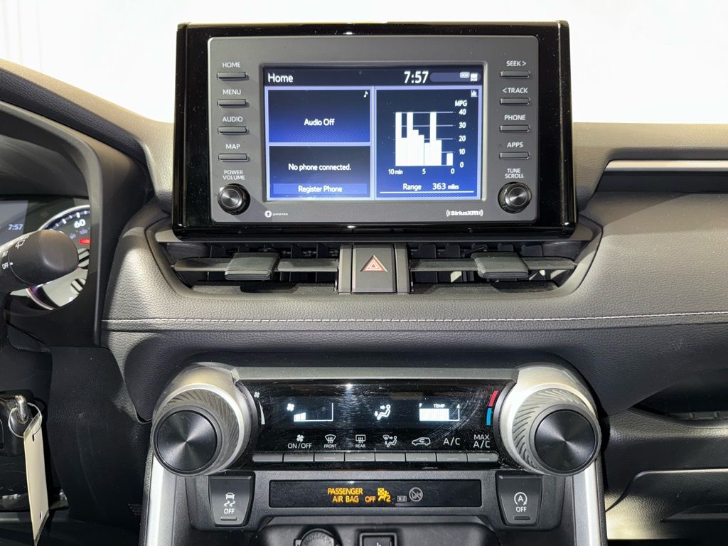 Thumbnail: 2022 Toyota RAV4 - 26