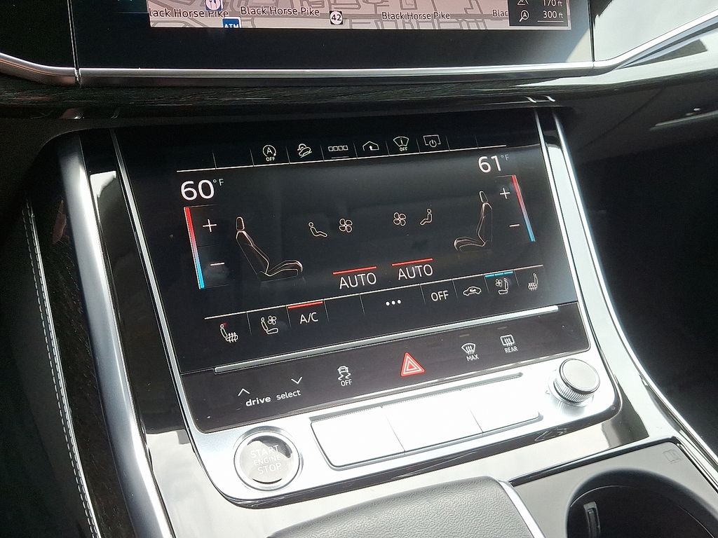 Thumbnail: 2022 Audi Q8 - 17