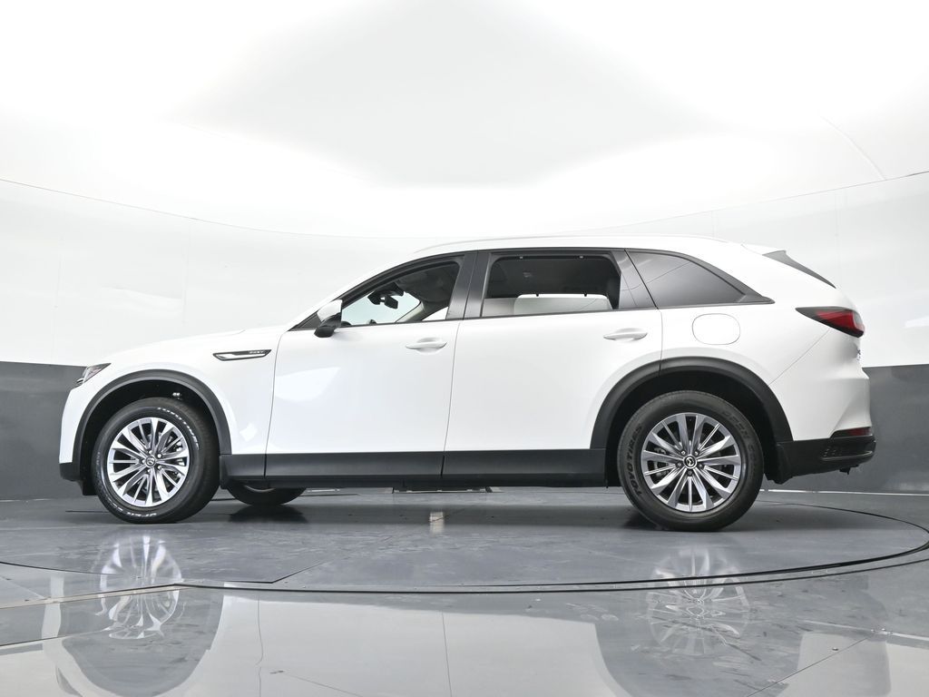 Used 2025 Rhodium White Premium Mazda Preferred image 57