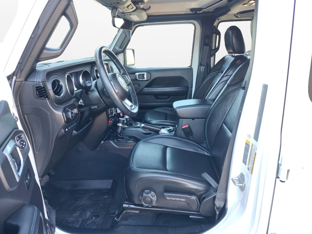 Used Car 2022 Jeep Wrangler  Unlimited Rubicon 4xe For Sale Under $35,000 In Austin, Texas