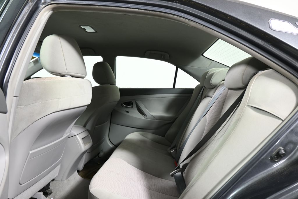 Thumbnail: 2011 Toyota Camry - 7