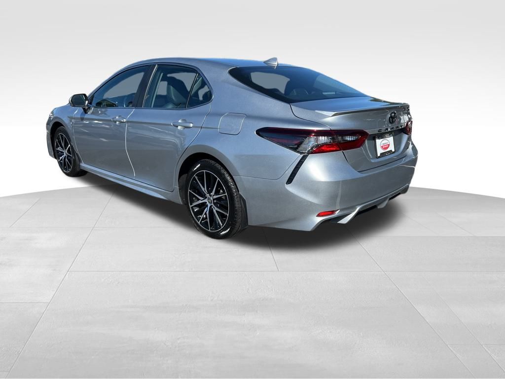 Thumbnail: 2023 Toyota Camry - 3
