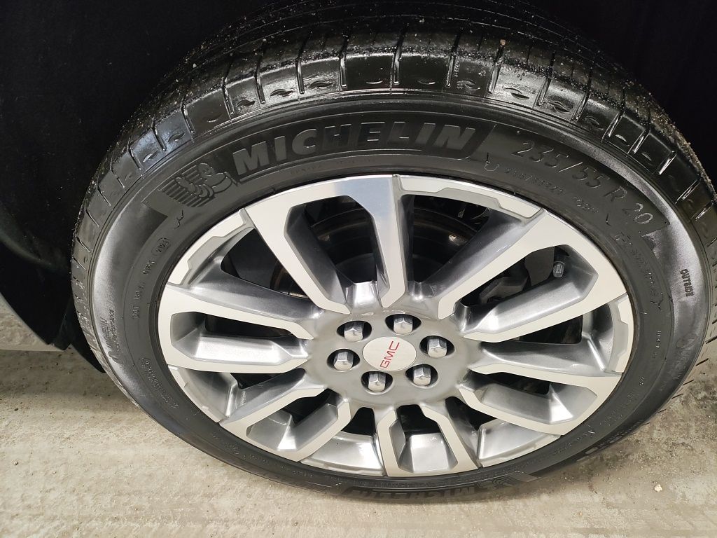 Used 2023 Black GMC Denali image 21