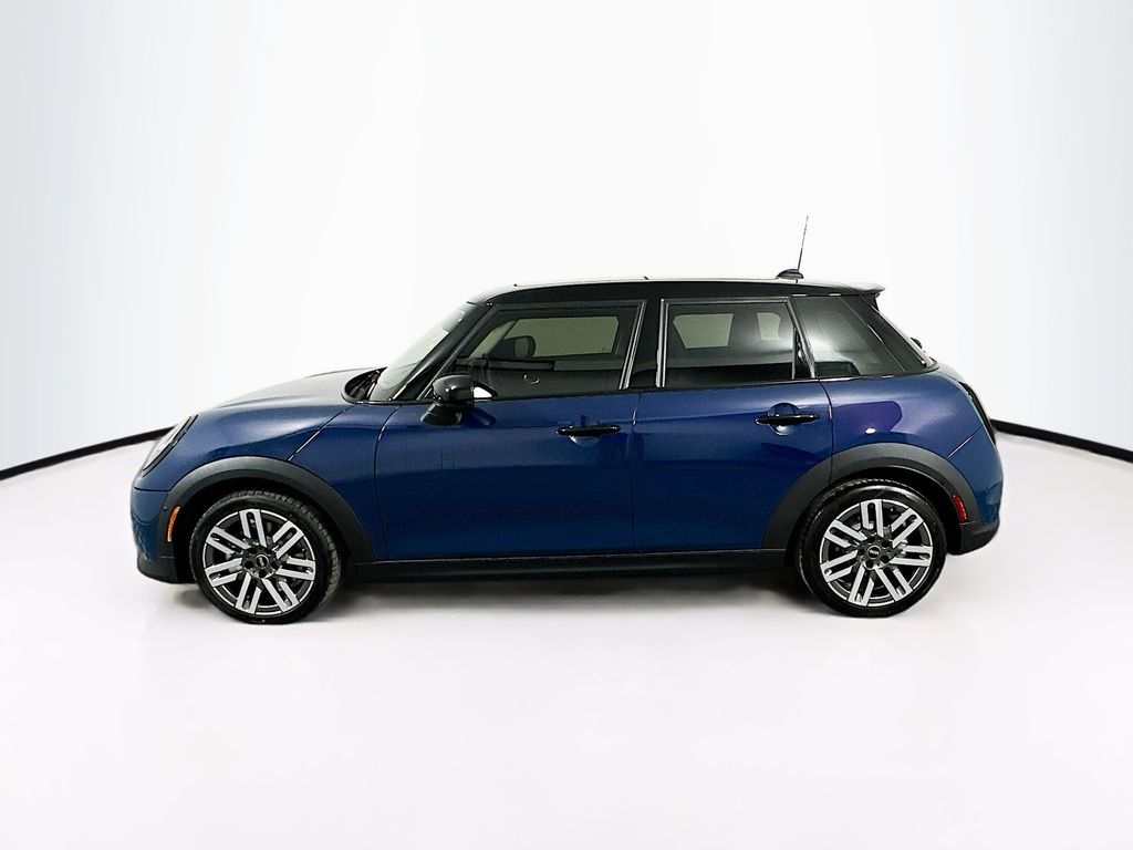 2025 MINI Cooper S 8