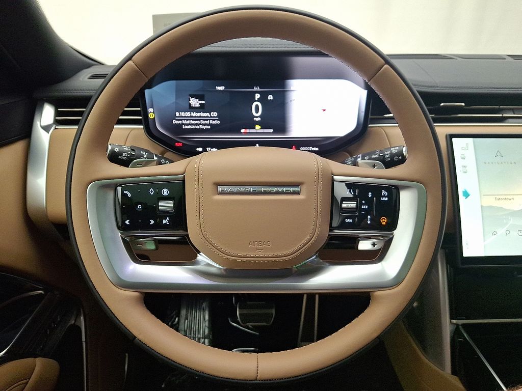 Thumbnail: 2025 Land Rover Range Rover - 15