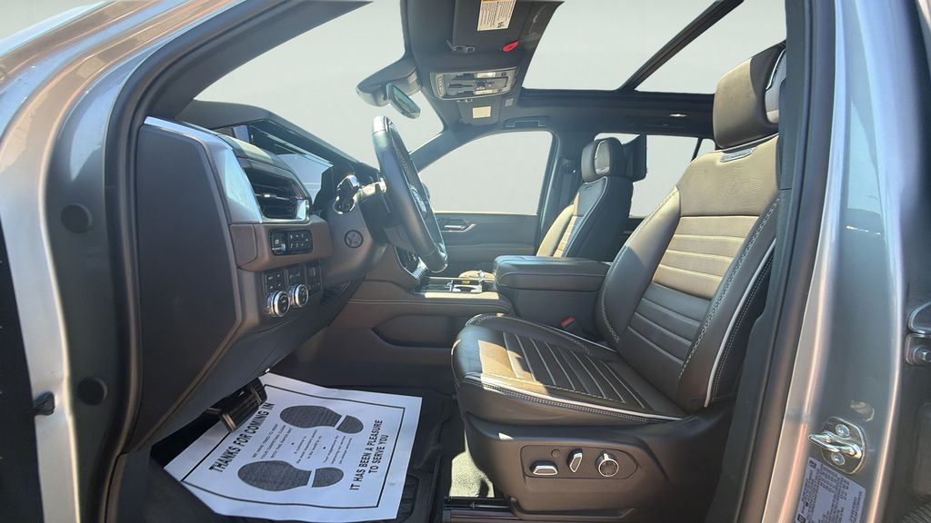 2025 GMC Yukon