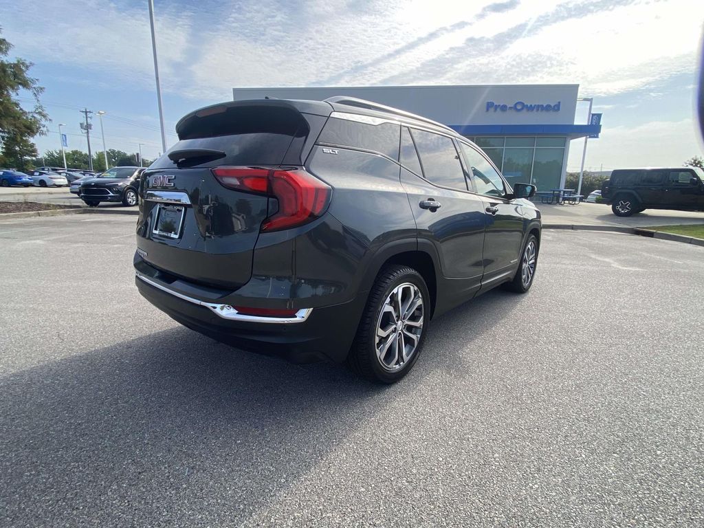Used 2020 Gray GMC SLT image 6