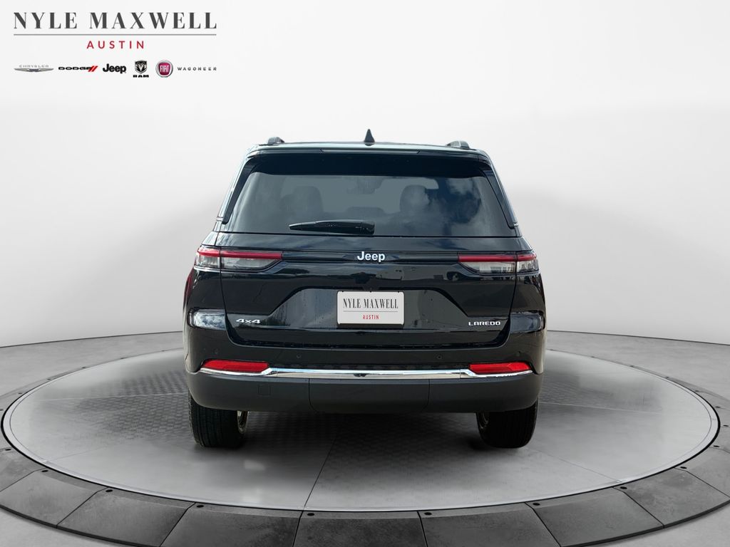 New Car 2025 Jeep Grand Cherokee  Laredo X For Sale Under $40,000 In Austin, Texas