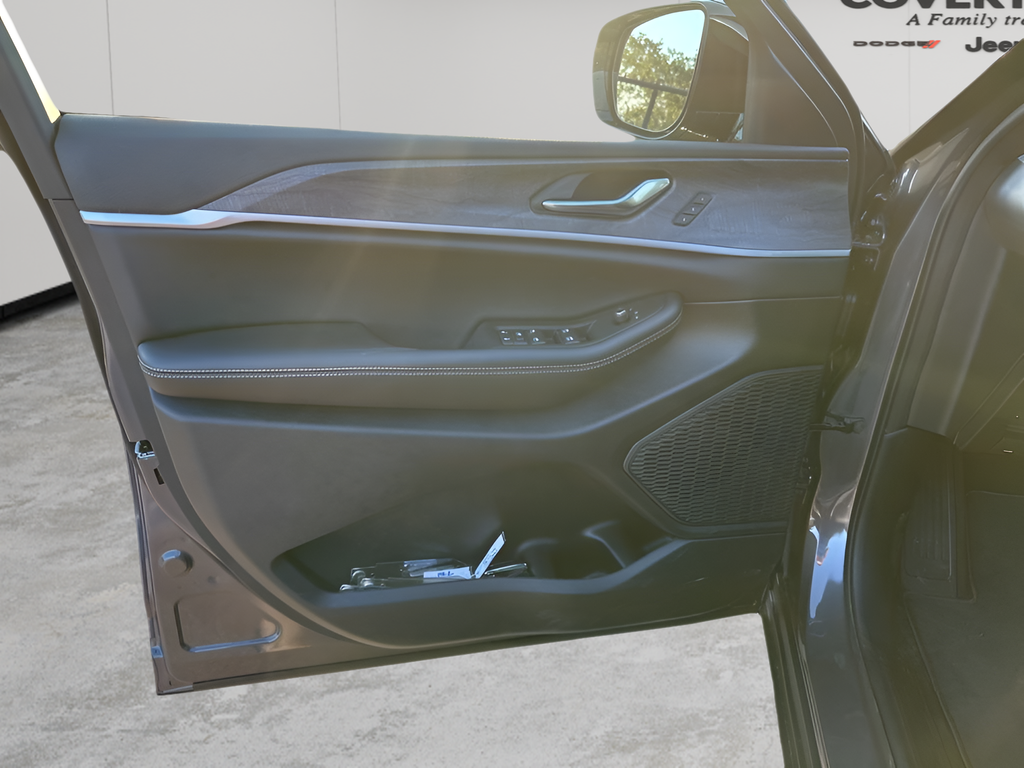 New Car 2025 Jeep Grand Cherokee  Limited For Sale Under $50,000 In Austin, Texas