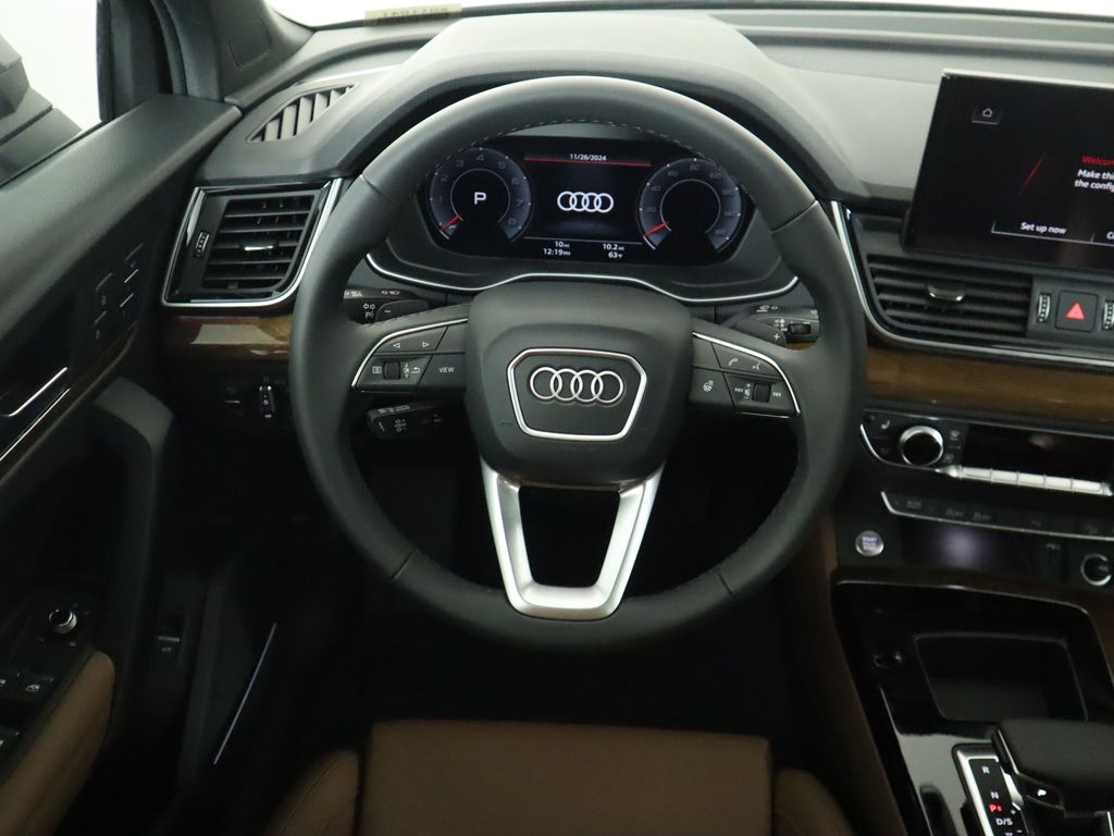 2025 Audi Q5  11