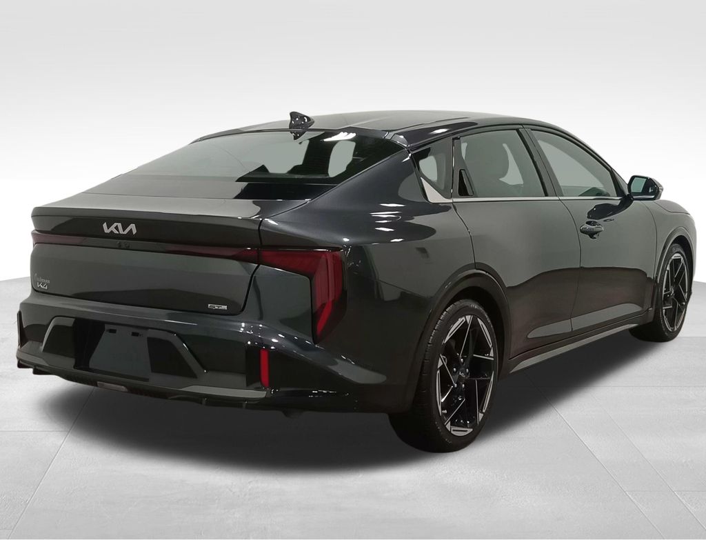 2025 Kia K4 GT-Line