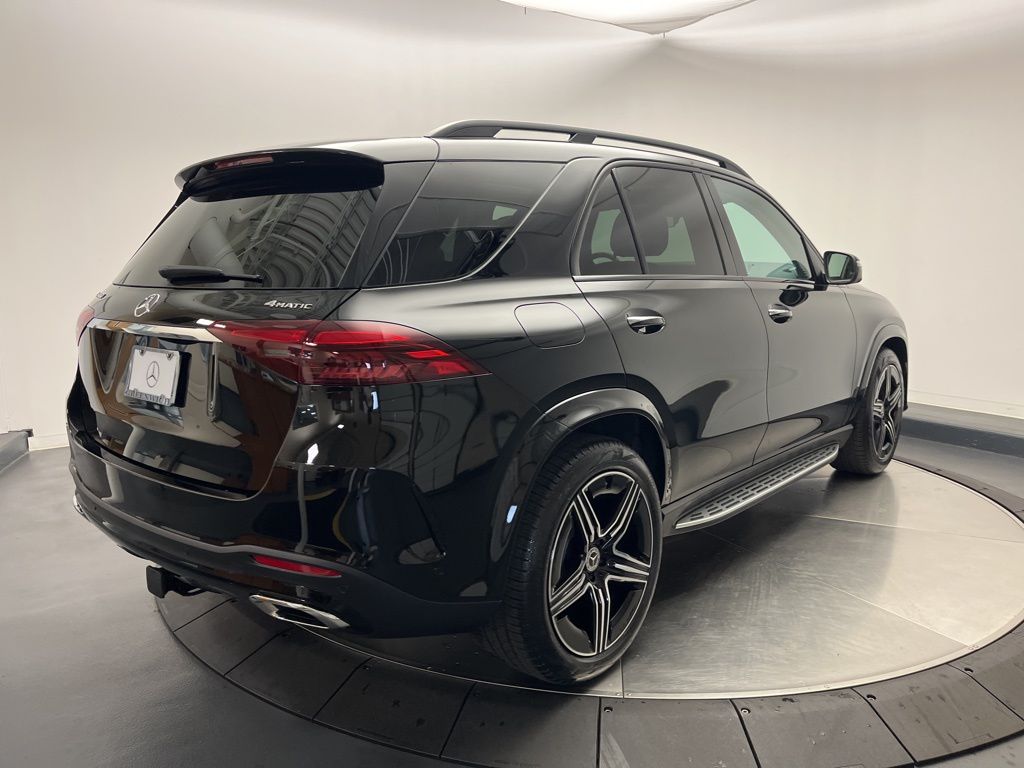 Thumbnail: 2026 Mercedes-Benz GLE - 7