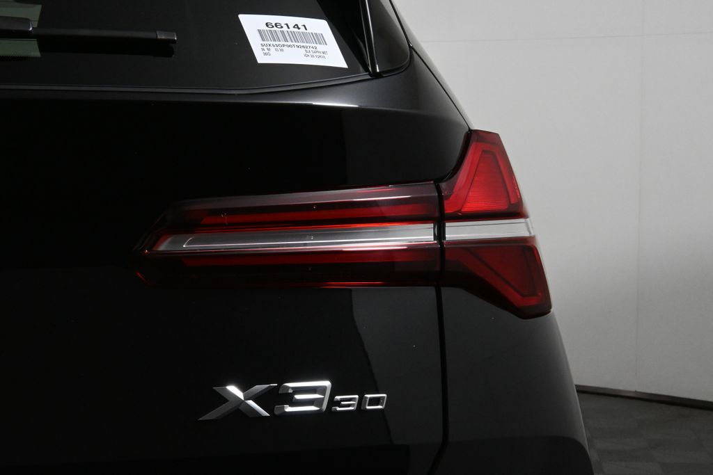 Thumbnail: 2026 BMW X3 - 13