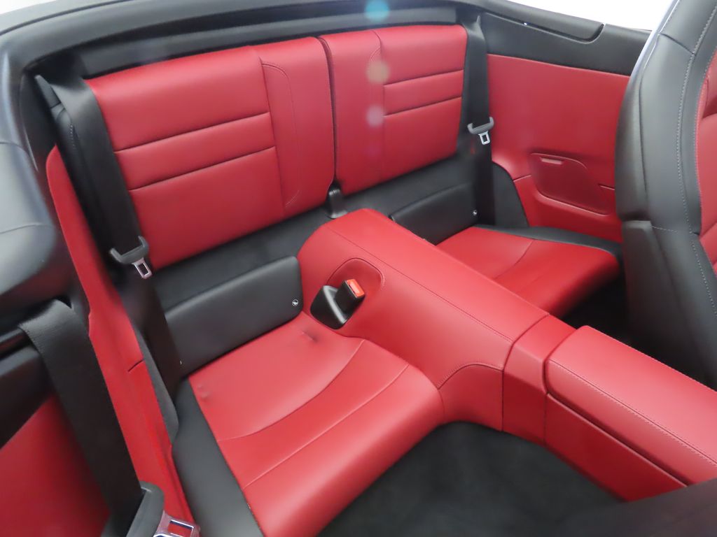 Thumbnail: 2025 Porsche 911 - 30