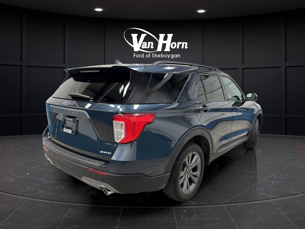 Used 2023 Stone Blue Metallic Ford XLT image 7
