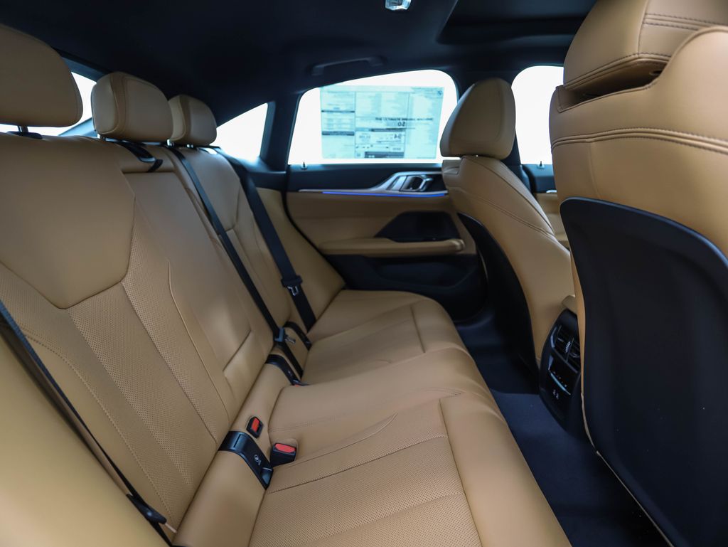 2025 BMW i4 xDrive40 26