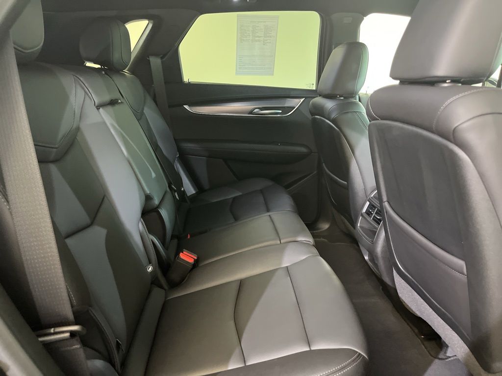 used 2023 Cadillac XT5 car, priced at $30,500