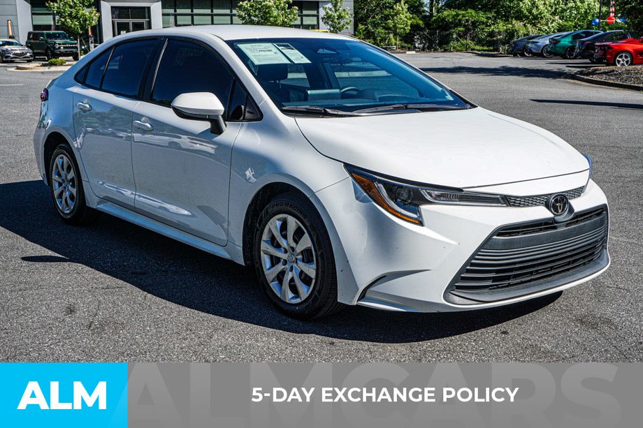 Used 2023 White Toyota LE image 4